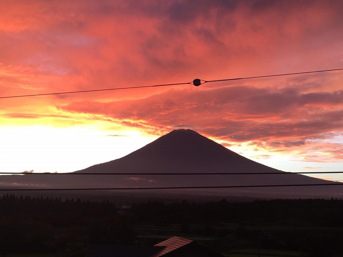 Business Hotel Kanekura Gotemba Esterno foto